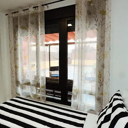 Mar Apartment *